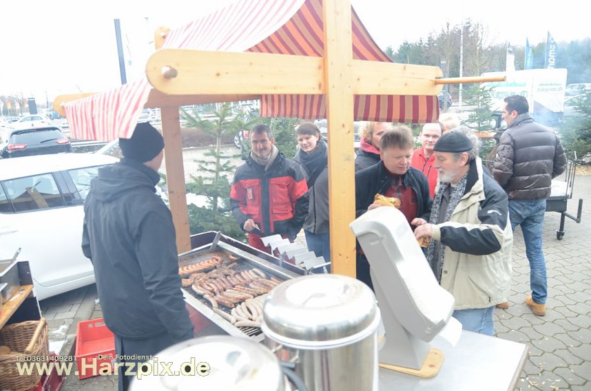 Viel los in der Autowelt Peter