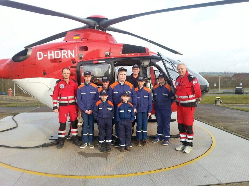 Besuch bei hauptamtlichen Rettern