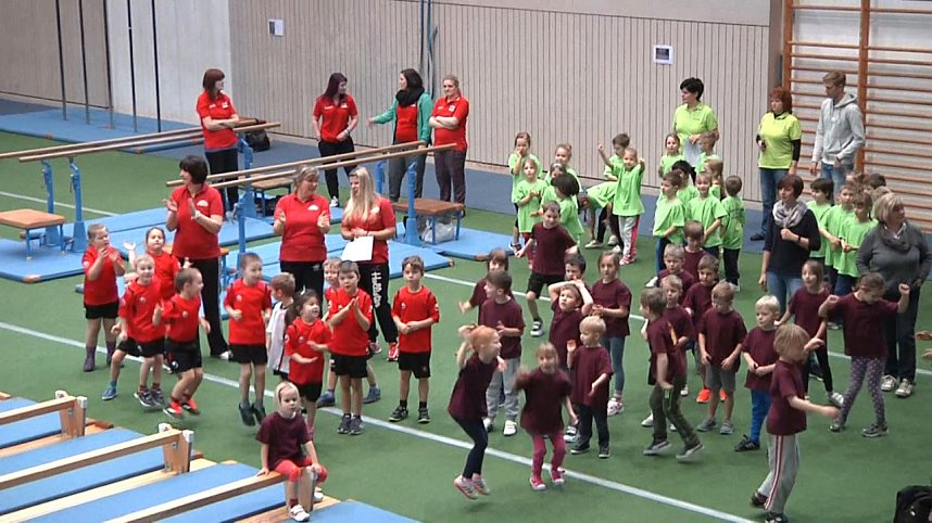 Kindergartensporttag in der Nordh&auml;user Wiedigsburghalle