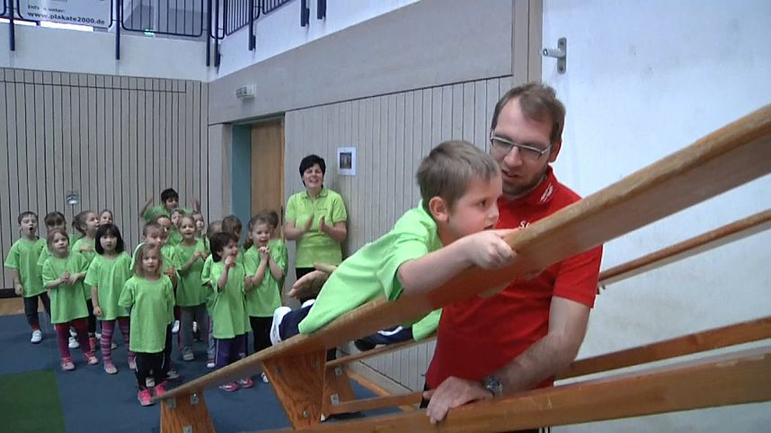 Kindergartensporttag in der Nordh&auml;user Wiedigsburghalle