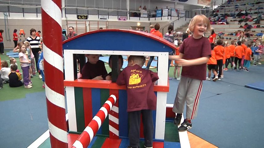 Kindergartensporttag in der Nordh&auml;user Wiedigsburghalle