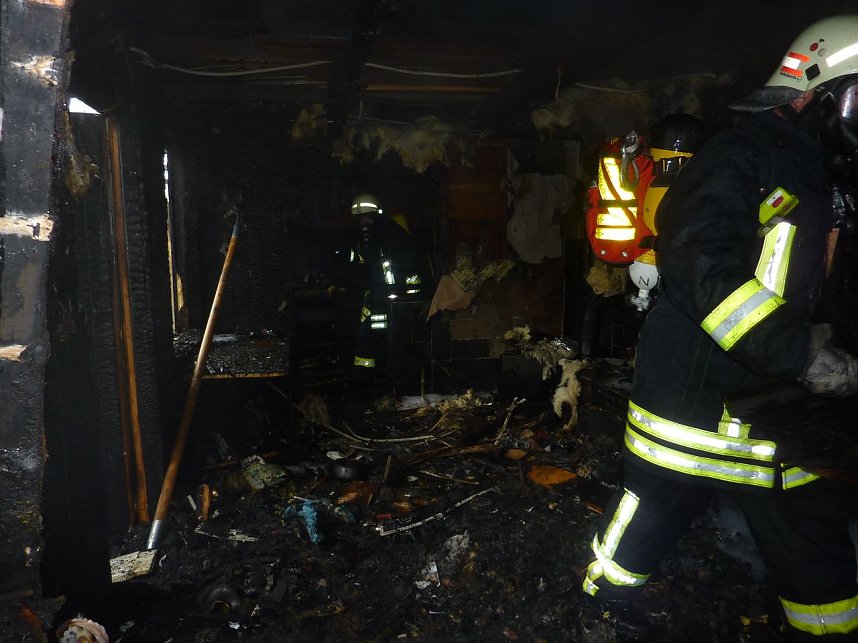 Brand in Gartenlaube