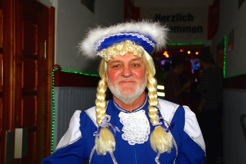 M&auml;nnerballett on Tour