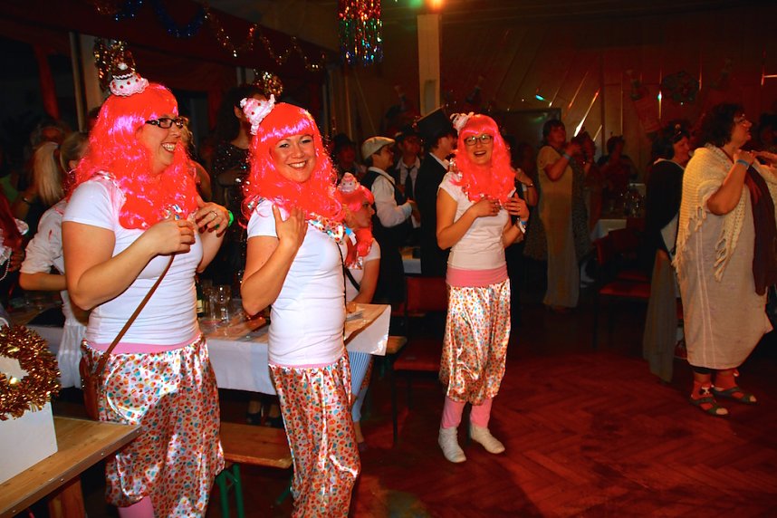 M&auml;nnerballett on Tour