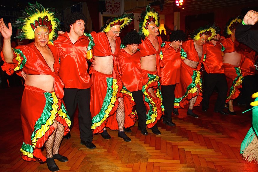 M&auml;nnerballett on Tour