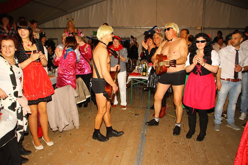 M&auml;nnerballett on Tour