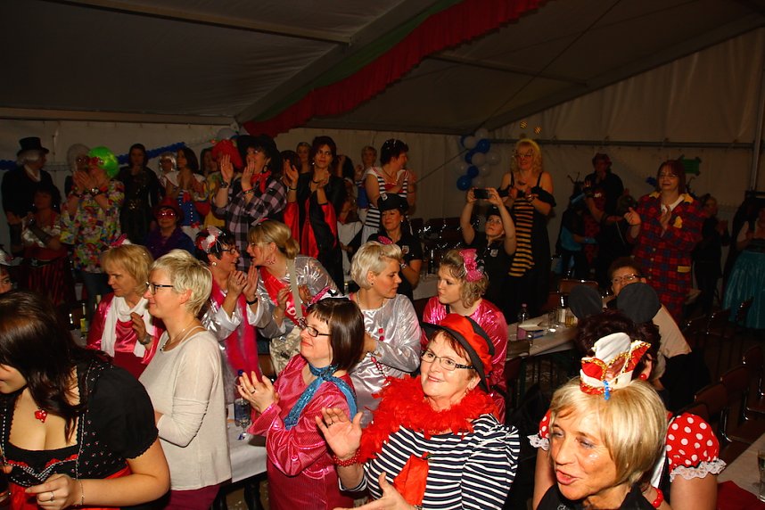 M&auml;nnerballett on Tour