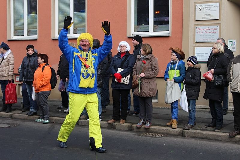N&auml;rrinnen und Narren zogen durch Sondershausen (1)
