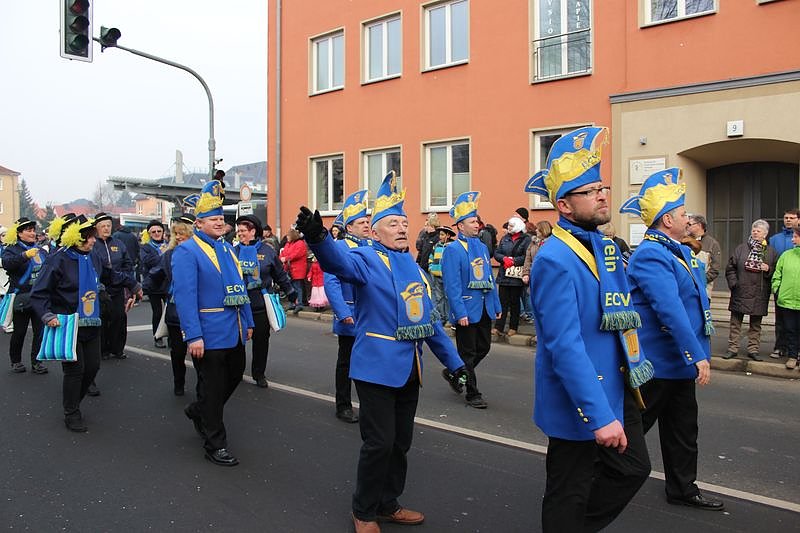N&auml;rrinnen und Narren zogen durch Sondershausen (1)