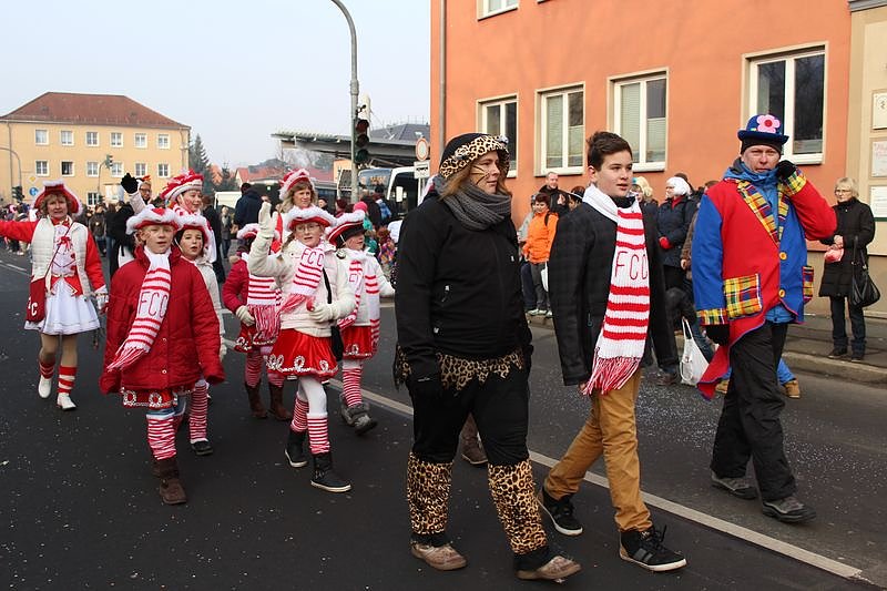 N&auml;rrinnen und Narren zogen durch Sondershausen (2)