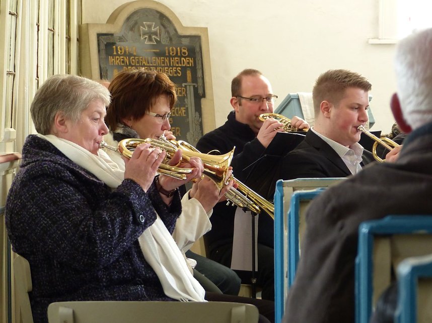 Mit Andacht und Konzert gefeiert