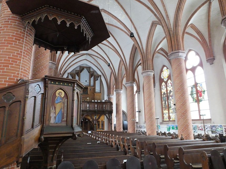 Zu Besuch in Ilfelder Kirche