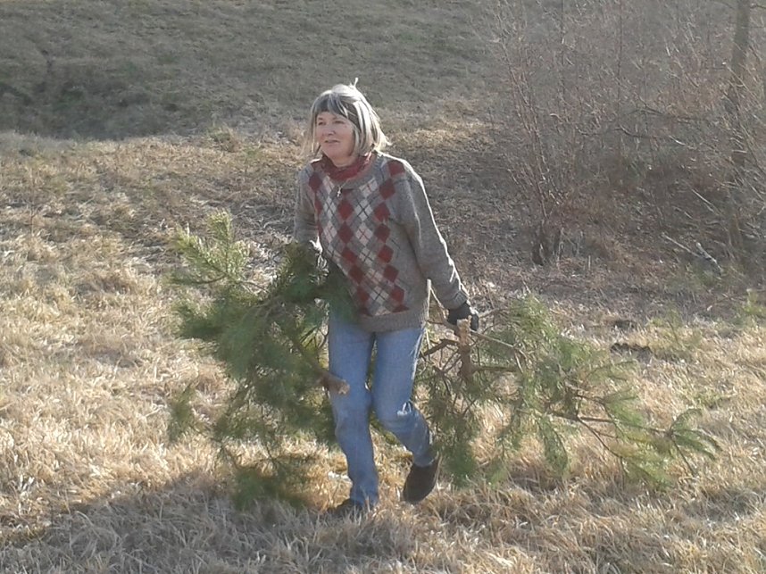 Der Nordh&auml;user Kreisverband des BUND beim Arbeitseinsatz auf den Pfaffenk&ouml;pfen