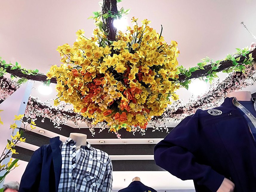 Fr&uuml;hlingsschmuck und Fr&uuml;hlingsmode in der S&uuml;dharzgalerie