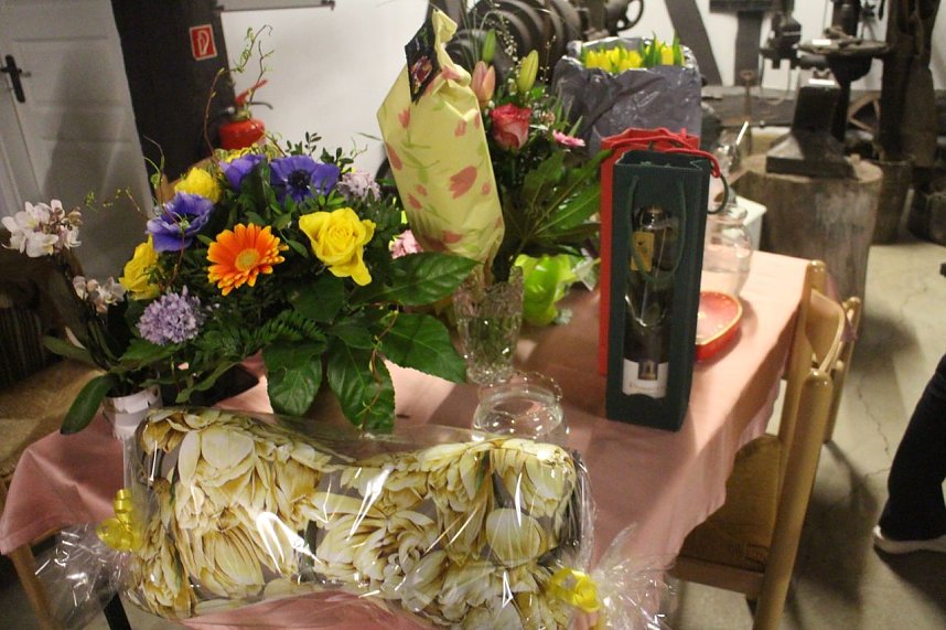 Kunst trifft Politik - im Tabakspeicher wurde diskutiert, ob man von kreativer Arbeit leben kann