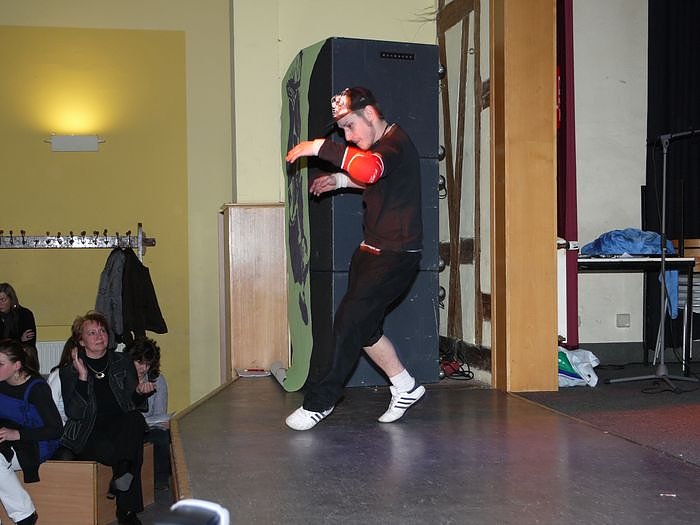 Tanzen im Jugendclubhaus