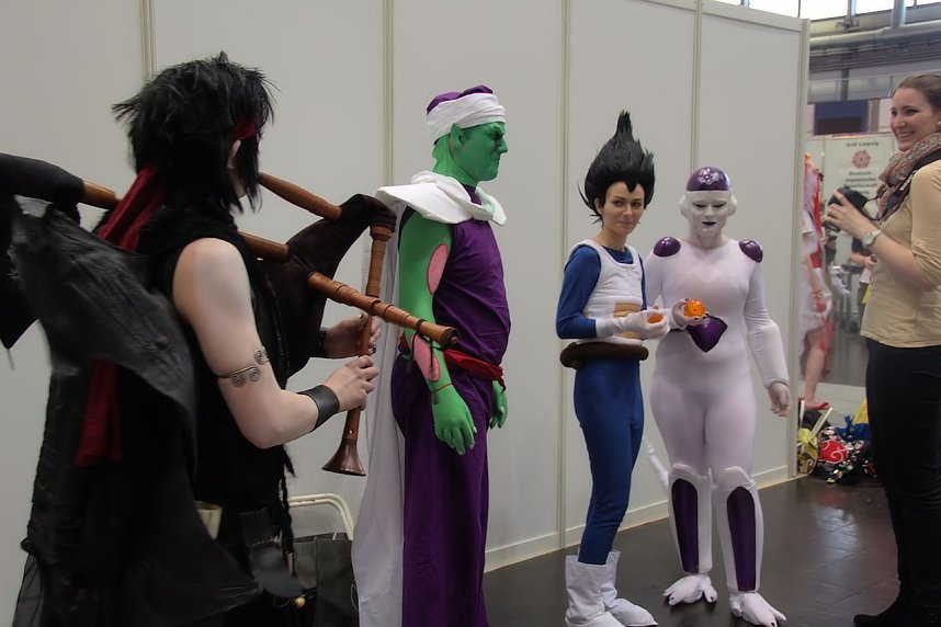 Auf der Manga-Convention der Leipziger Buchmesse versammelten sich die deutschen "Kost&uuml;mspieler", Mangafreunde und Comicfans