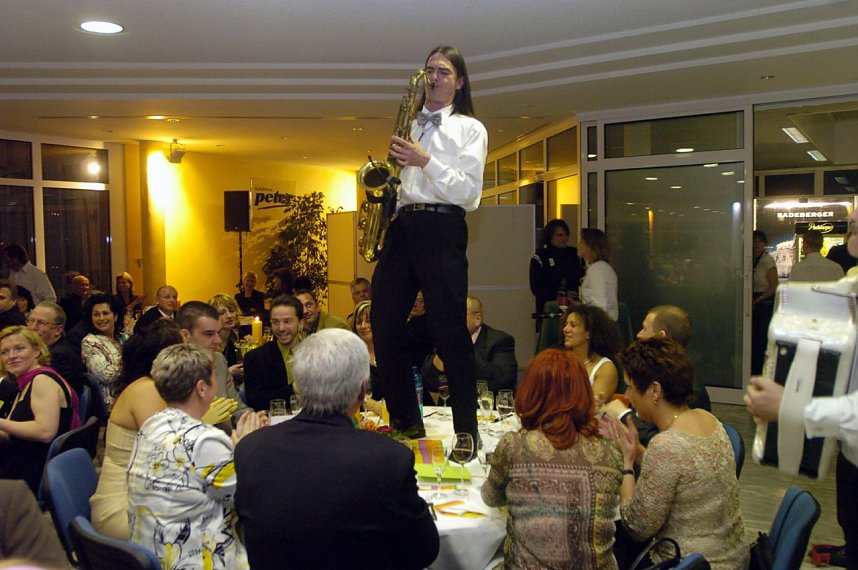 Historie der Fr&uuml;hlingsb&auml;lle