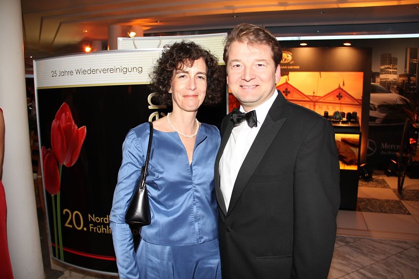 Jubil&auml;ums-Ball gefeiert