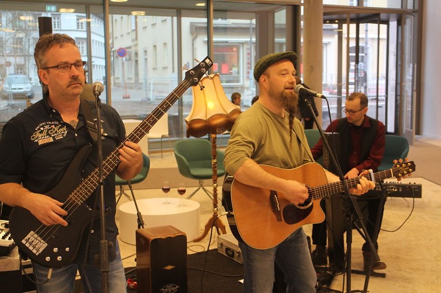 "Weil wir es k&ouml;nnen" - Ausstellung von Axel Schuhmann in der Nordh&auml;user Bibliothek