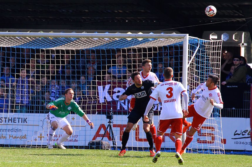 Klare Niederlage im Spitzenspiel