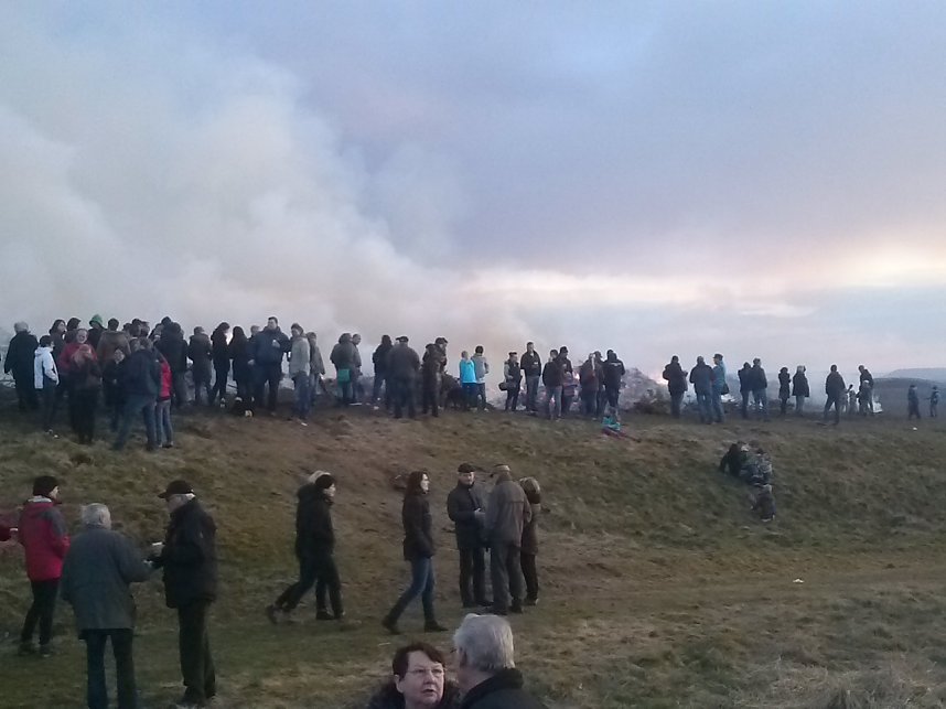 Osterfeuer in Neustadt