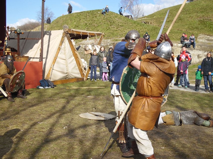 Wikinger auf der Burg Regenstein