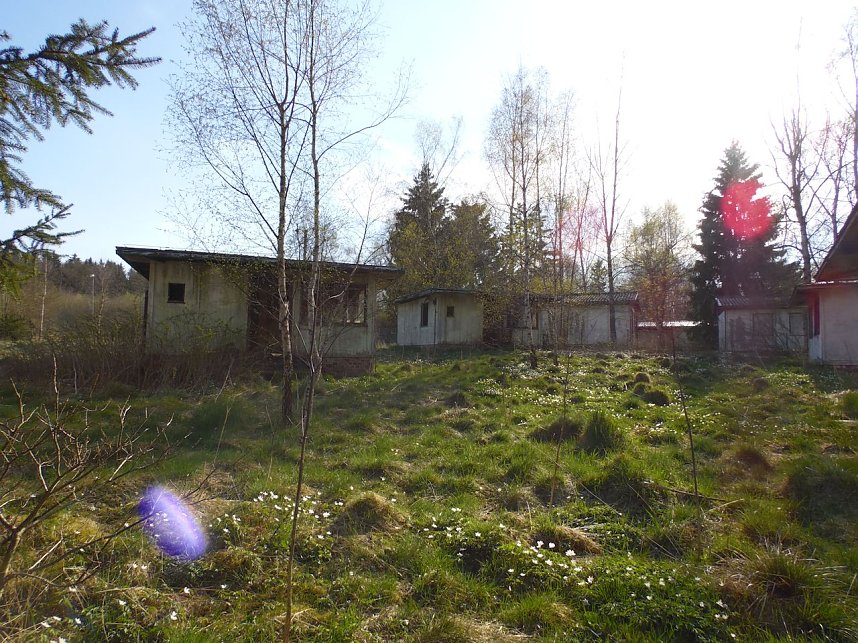 Der Treue Nachbarteich - die h&auml;ssliche Seite