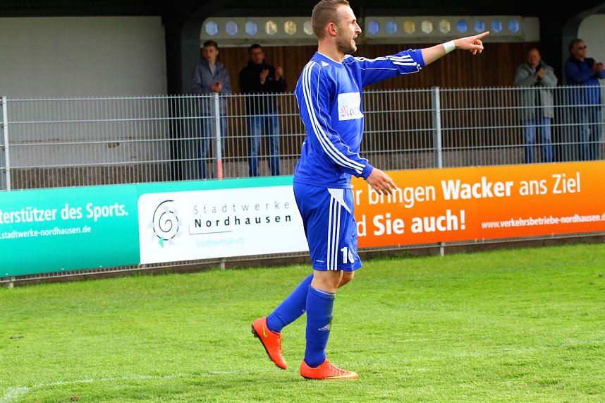 Wackers Reserve schl&auml;gt die Eintracht mit 2:0