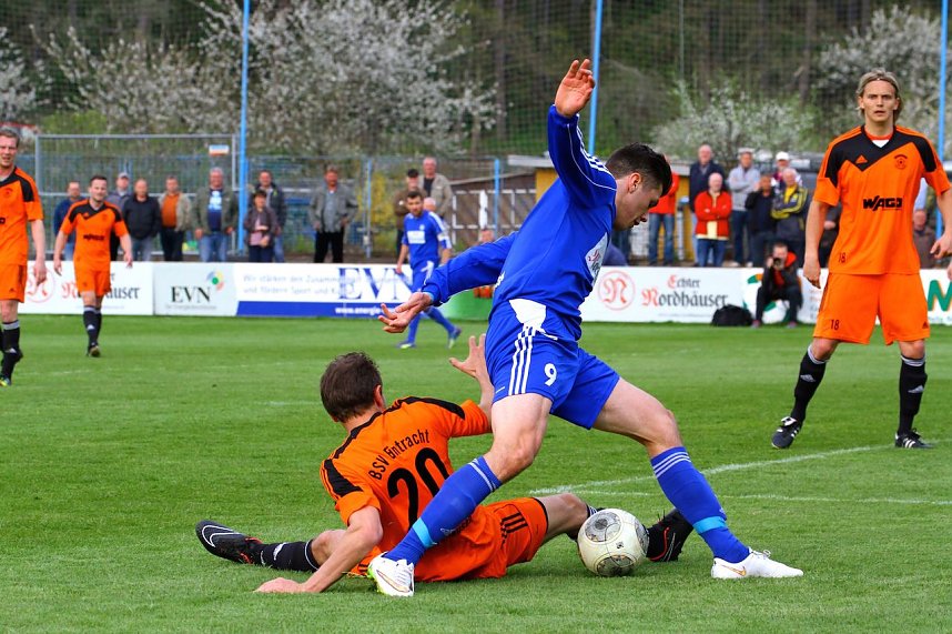 Wackers Reserve schl&auml;gt die Eintracht mit 2:0