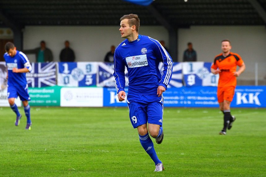 Wackers Reserve schl&auml;gt die Eintracht mit 2:0