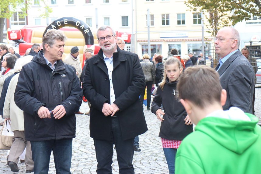 1. Mai Kundgebung auf dem Nordh&auml;user Rathausplatz