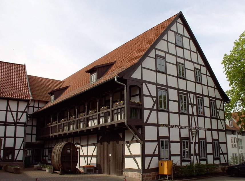 Heute: Scheune mit Laubengang