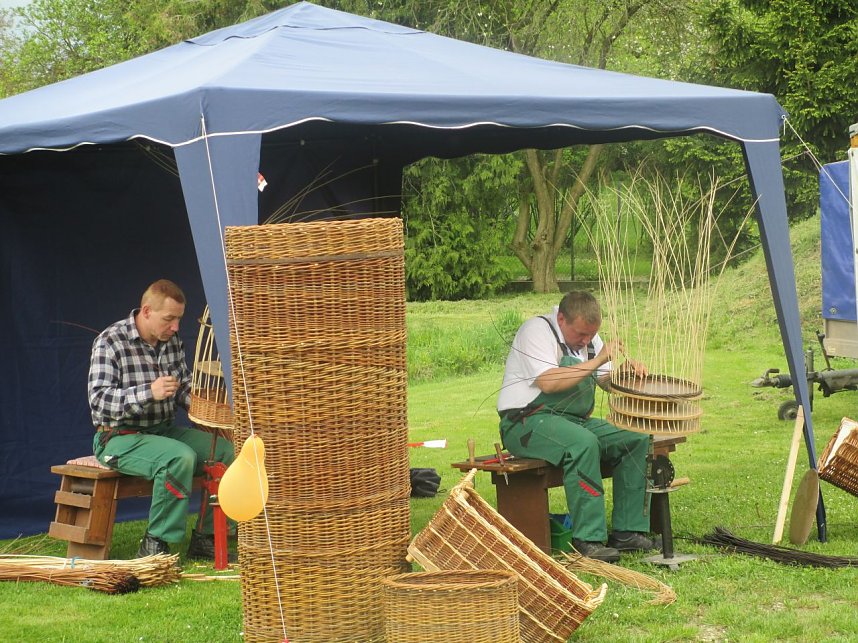 Tag der offenen T&uuml;r der Nordth&uuml;ringer Werkst&auml;tten in Klettenberg