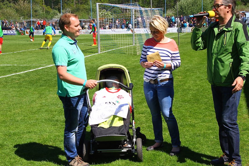 Wacker siegt und spendet f&uuml;r Ludwig Panse