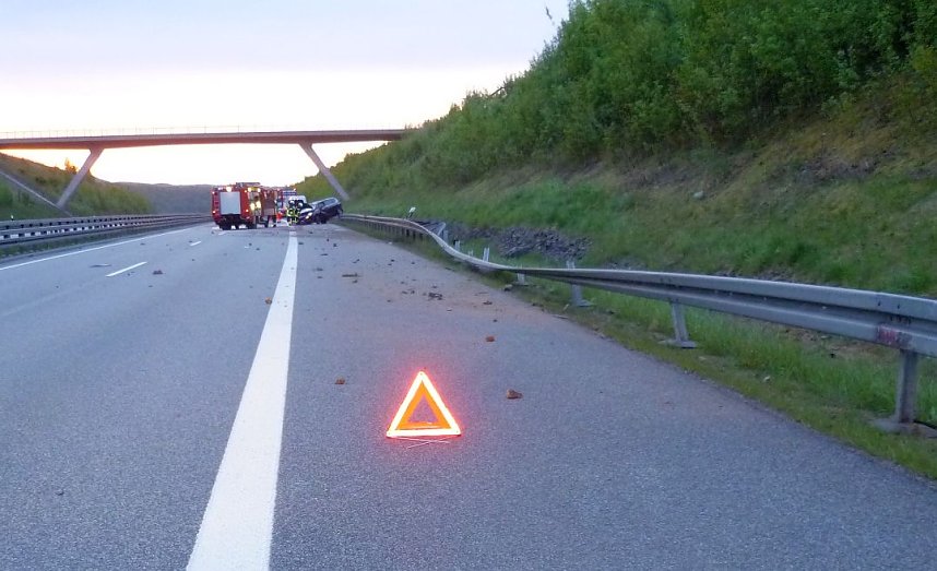 Unfall auf A 38 f&uuml;hrte zu Vollsperrung in Richtung Leipzig