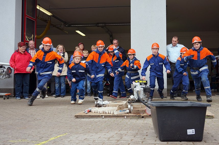 Jubil&auml;en der FFW Niedersachswerfen