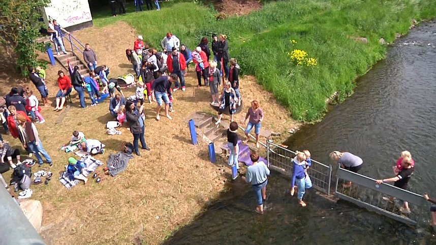 Zum ersten Nordh&auml;user "Anwassern" waren viele Teilnehmer und Schaulustige erschienen