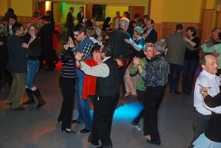 Tanzabend im Jugendclubhaus