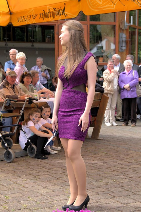 Modenschau in S&uuml;lzhayn