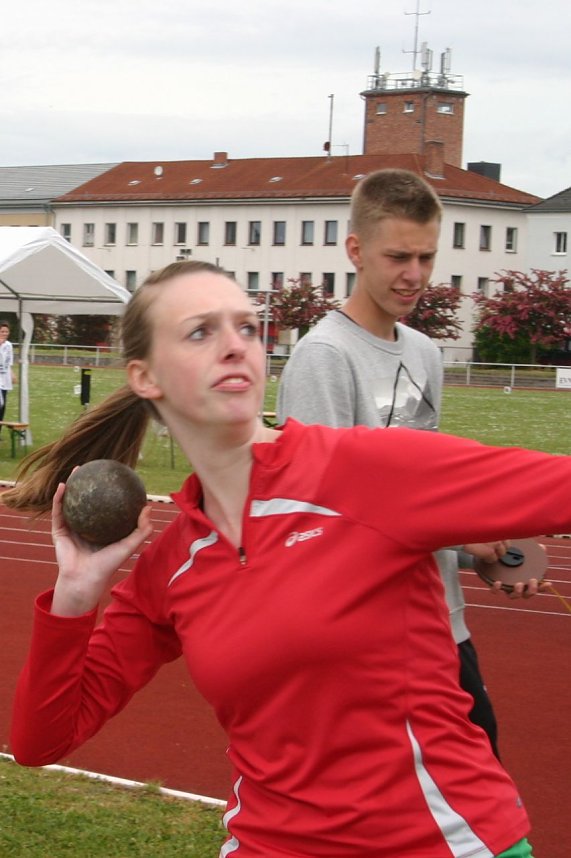 Schulamtsfinale Jugend trainiert f&uuml;r Olympia auf dem Nordh&auml;user Hohekreuzsportplatz