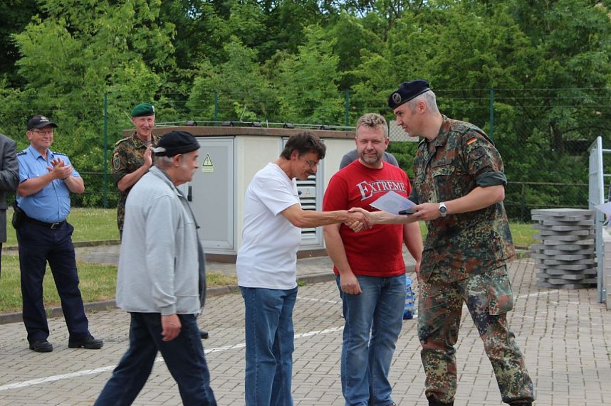 24 Stunden f&uuml;r Ludwig geschwommen