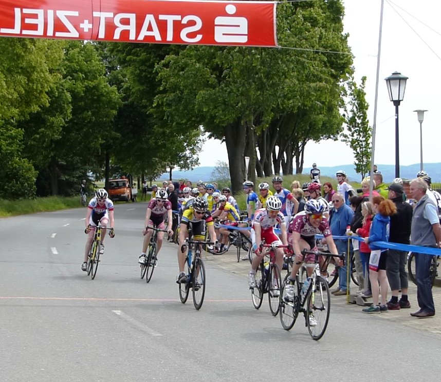 Nordh&auml;user Radsportler beim 1. Eichsfelder Radsporttag in Esplingerode