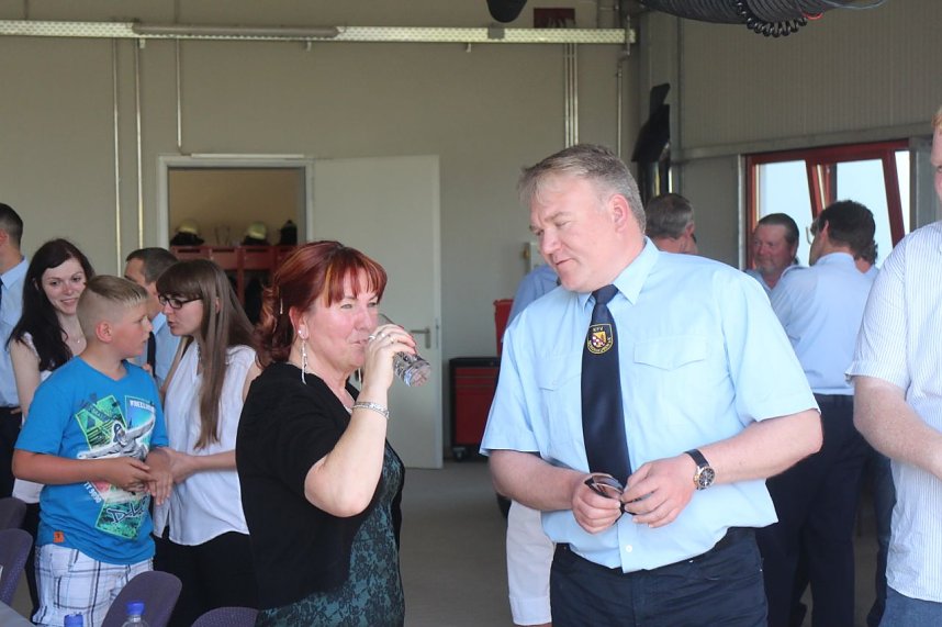 Die Kameraden der Sundh&auml;user Feuerwehr k&ouml;nnen sich nach langem warten endlich &uuml;ber ihr neues Ger&auml;tehaus freuen