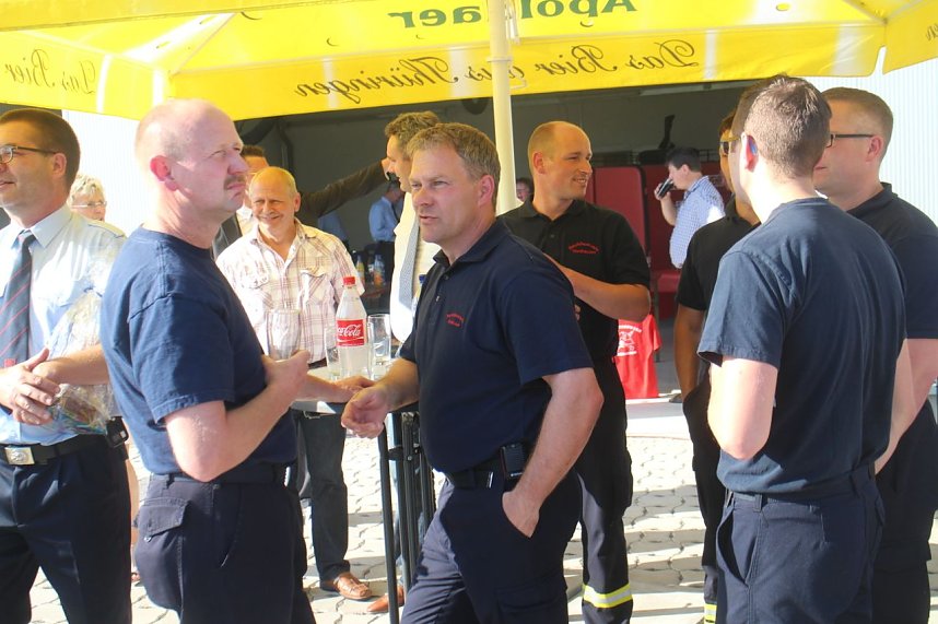 Die Kameraden der Sundh&auml;user Feuerwehr k&ouml;nnen sich nach langem warten endlich &uuml;ber ihr neues Ger&auml;tehaus freuen