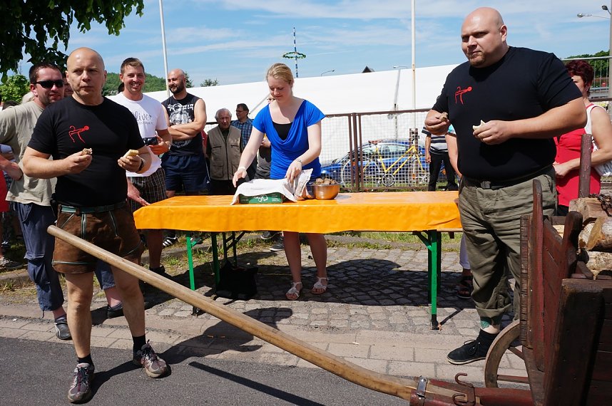 Sachswerfer Handwagenrennen
