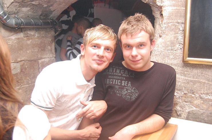 House Sensation im Grease.NNZ-City Scout on Tour