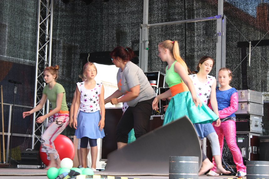 Zirkus Zappelini beim Rolandsfest