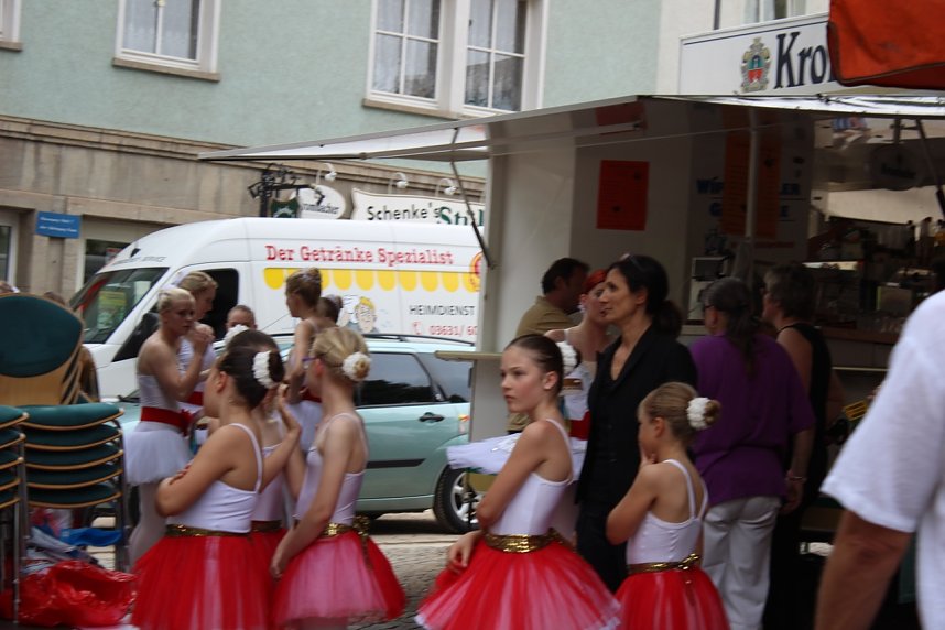 Die Eleven des Tanzstudio Radeva auf dem 47. Rolandsfest