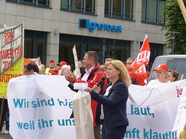 Unterst&uuml;tzung f&uuml;r Gewerkschaftsforderungen in Leipzig